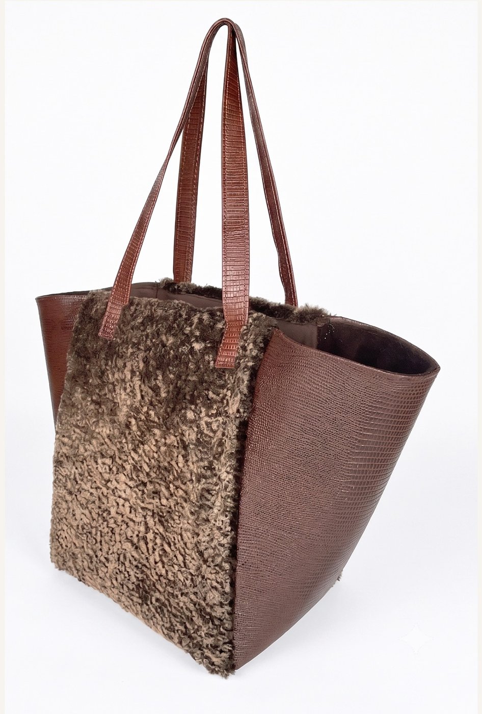 Cartera Veneto Sheepskin lateral